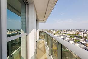 7th Avenue Oxford Residence