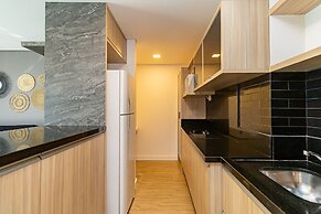 7th Avenue Oxford Residence