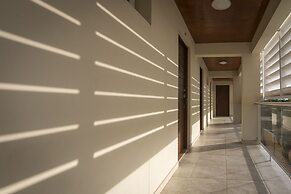 Costa Esmeralda Village