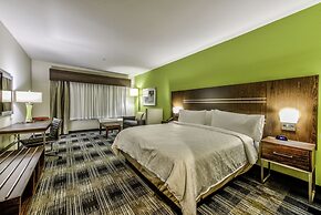 Holiday Inn Express & Suites Dallas NW - Farmers Branch by IHG