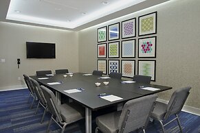 Holiday Inn Express & Suites Lake Charles South Casino Area by IHG