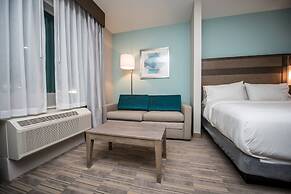 Holiday Inn Express & Suites Lake Charles South Casino Area by IHG