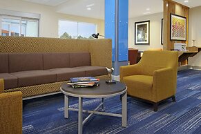 Holiday Inn Express & Suites Lake Charles South Casino Area by IHG