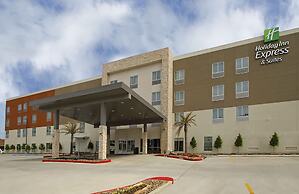 Holiday Inn Express & Suites Lake Charles South Casino Area by IHG