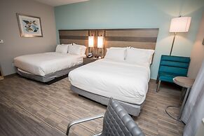 Holiday Inn Express & Suites Lake Charles South Casino Area by IHG