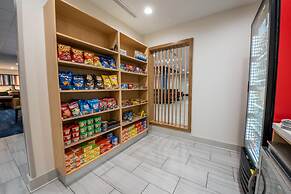 Holiday Inn Express & Suites Lake Charles South Casino Area by IHG