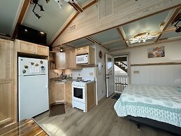 37 Coal Miner's Dream Studio Bedroom Condo by RedAwning
