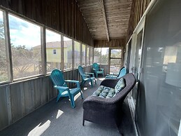 Exhale 3 Bedroom Cottage by RedAwning