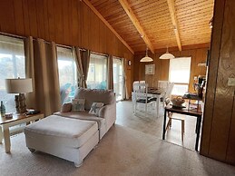 Exhale 3 Bedroom Cottage by RedAwning