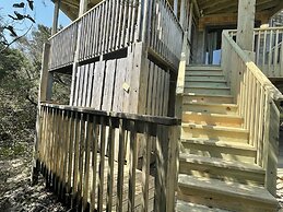 Dune Rose 3 Bedroom Cottage by RedAwning