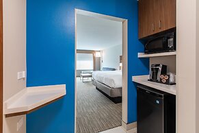 Holiday Inn Express & Suites Greenville S- Piedmont, an IHG Hotel