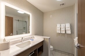 Holiday Inn Express & Suites Greenville S- Piedmont by IHG