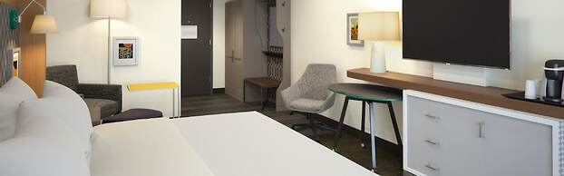 Holiday Inn & Suites Decatur-Forsyth by IHG