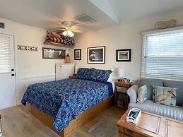 13 Dry Dock Studio Bedroom Condo by RedAwning