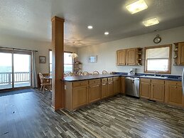 Skate Away 3 Bedroom Cottage by RedAwning