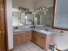 Skate Away 3 Bedroom Cottage by RedAwning