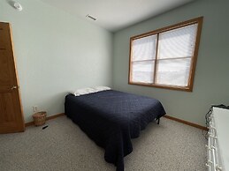 Skate Away 3 Bedroom Cottage by RedAwning