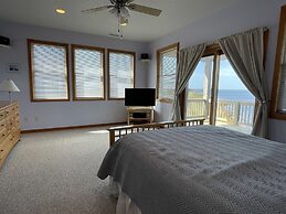 Skate Away 3 Bedroom Cottage by RedAwning