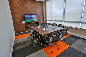 Summit Suítes Pindamonhangaba