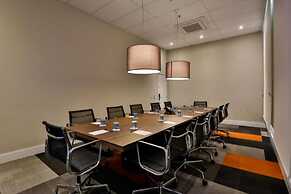 Summit Suítes Pindamonhangaba