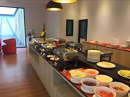 Orchid Riverview Hotel