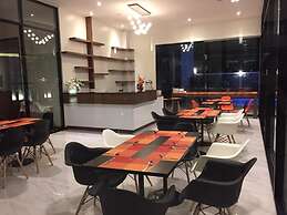 Orchid Riverview Hotel