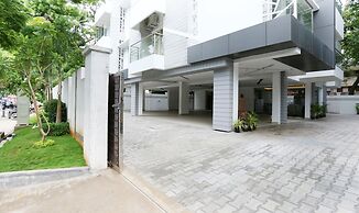 Treebo Pechis Castle