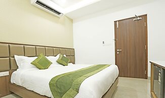 Treebo Pechis Castle