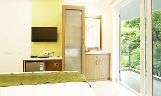 Treebo Pechis Castle