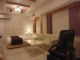 Hotel Hyper Noah - Adults Only