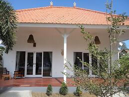 Sanghyang Bay Villas