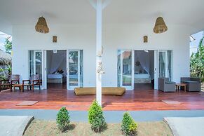 Sanghyang Bay Villas