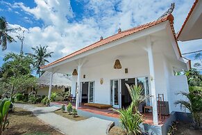 Sanghyang Bay Villas