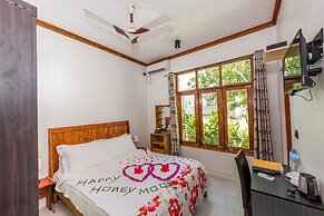 Ithaa Beach Maldives