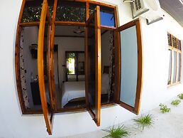 Ithaa Beach Maldives