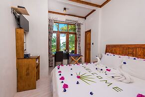 Ithaa Beach Maldives