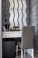 Sea View Luxury Rooms Seven of Nine