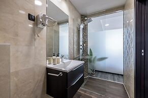 Sea View Luxury Rooms Seven of Nine