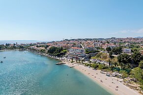 Sea View Luxury Rooms Seven of Nine