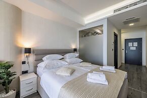 Sea View Luxury Rooms Seven of Nine