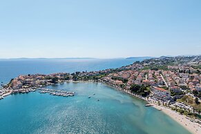 Sea View Luxury Rooms Seven of Nine