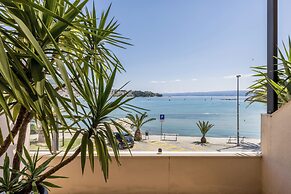 Sea View Luxury Rooms Seven of Nine