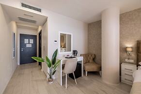 Sea View Luxury Rooms Seven of Nine