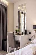 Sea View Luxury Rooms Seven of Nine