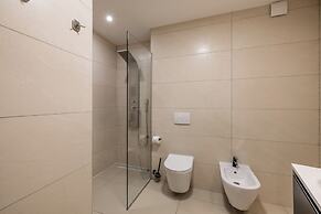 Sea View Luxury Rooms Seven of Nine