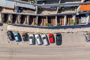 Sea View Luxury Rooms Seven of Nine