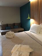 360 Degrees Pop Art Hotel