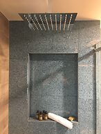 360 Degrees Pop Art Hotel