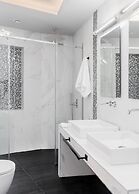 360 Degrees Pop Art Hotel