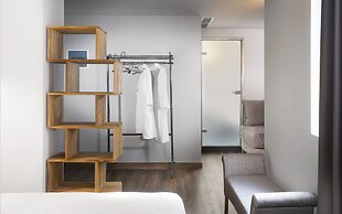 360 Degrees Pop Art Hotel